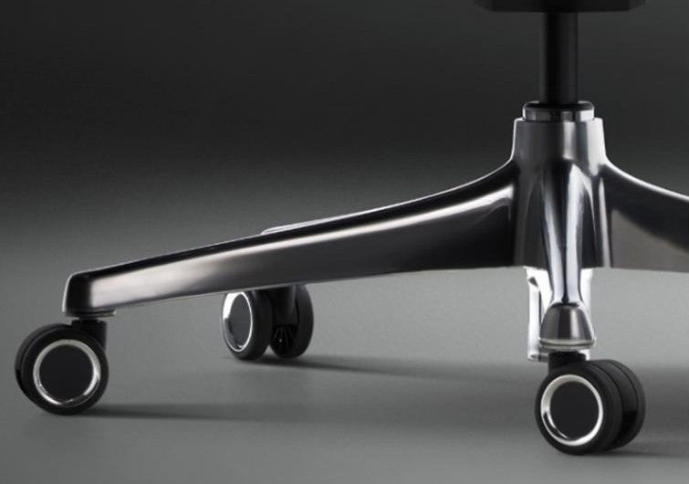 OmiQuest™ ErgoElite Lite - Sculpted Comfort for Modern Executives